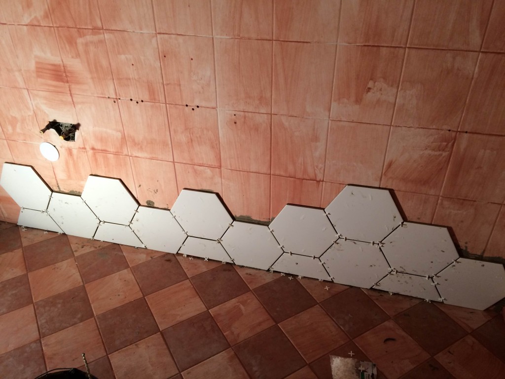 Femke Hexagon tegels badkamer