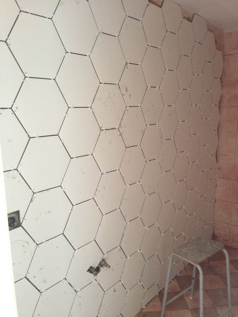 femke hexagon tegels badkamer-resultaat